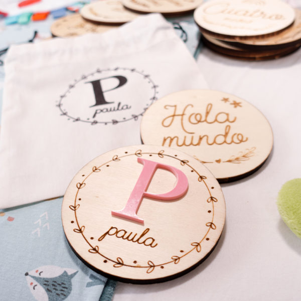 Placas de madera cumple meses para Bebes Gökotta